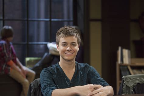 peyton meyer sex|How Peyton Meyer went from Disney darling to starring in a。